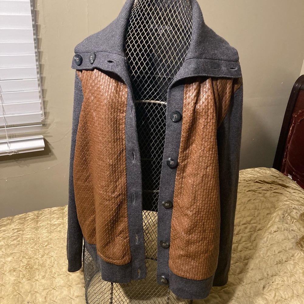 Sweater with woven leather  front panels